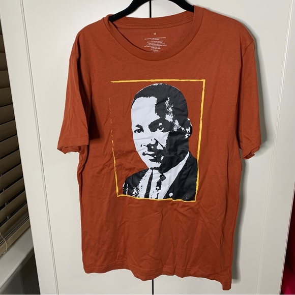 NWT Celebrating Black History Martin Luther King Jr. Graphic T-Shirt - Picture 1 of 10